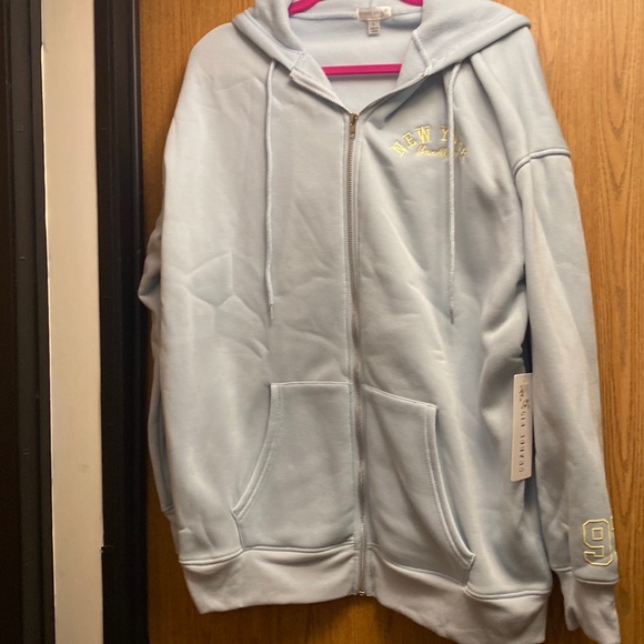 Nwt blue sweatshirt - Picture 1 of 6